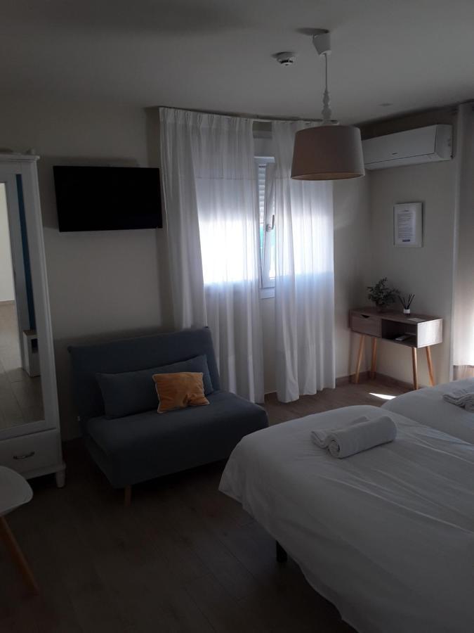 Punta Carnero Hostal Algeciras Eksteriør billede